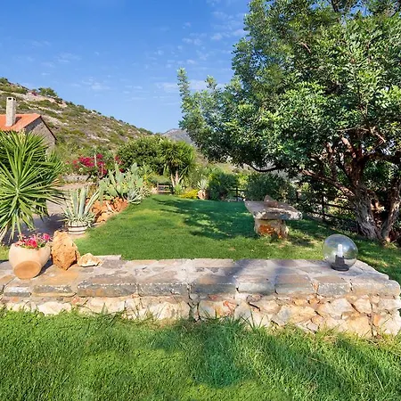 X Village Aparthotel Melidhonion (Rethymno)